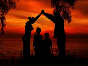 5 Ways To Secure Your Family's Financial Future With Effective Planning 5 Ways To Secure Your Family's Financial Future With Effective Planning